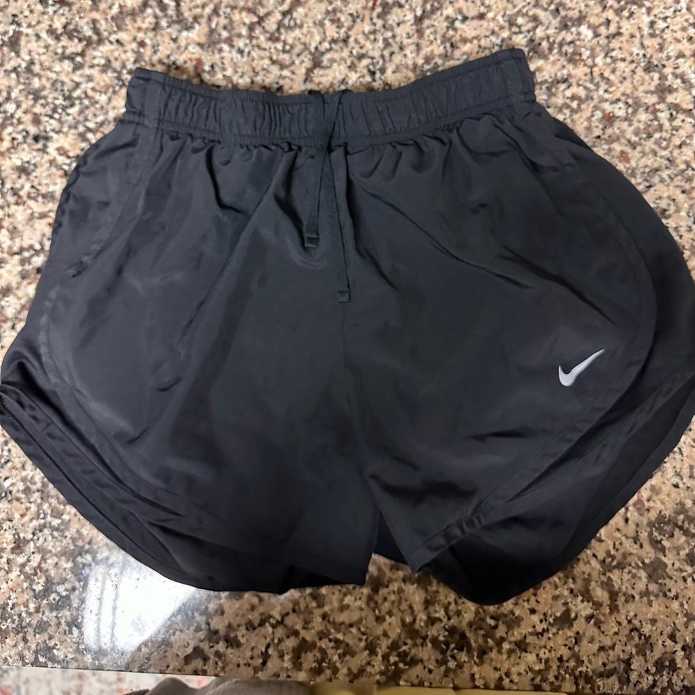 Nike women’s running shorts